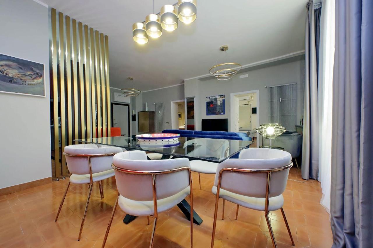 Luxury Di San Giacomo Apartment Rome Bagian luar foto