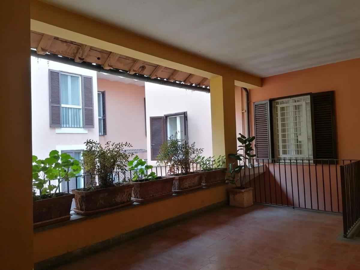 Luxury Di San Giacomo Apartment Rome Bagian luar foto